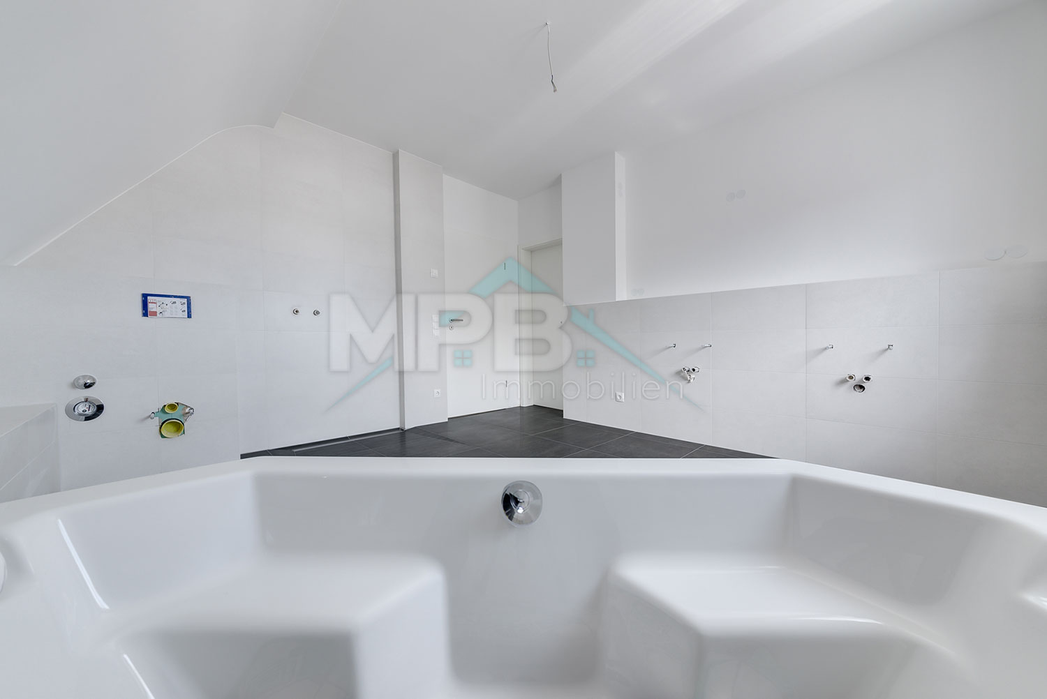 Modernes Reihenhaus – Ansicht 15