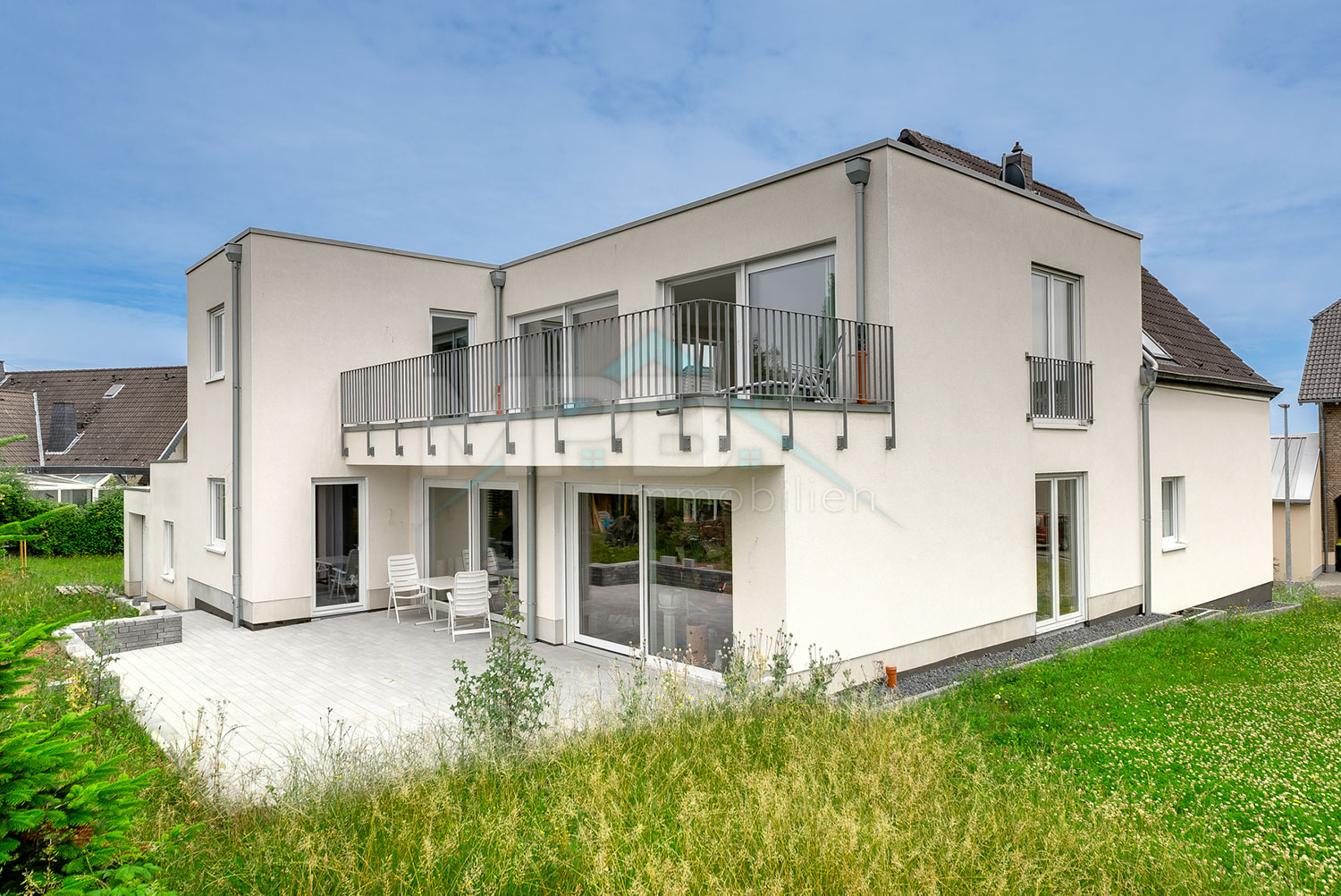 Modernes Reihenhaus – Ansicht 32