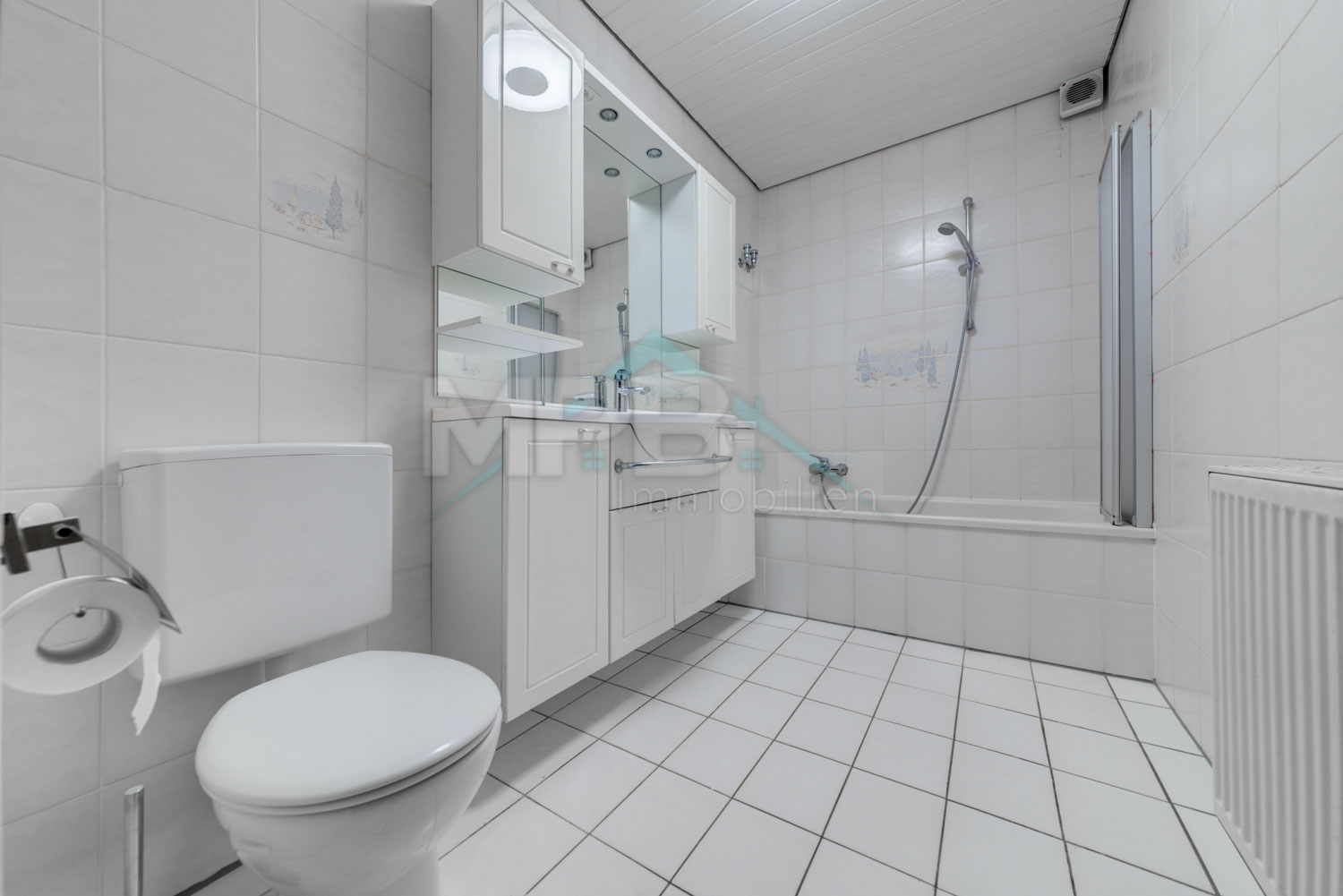 Helle Dachgeschosswohnung – Ansicht 1