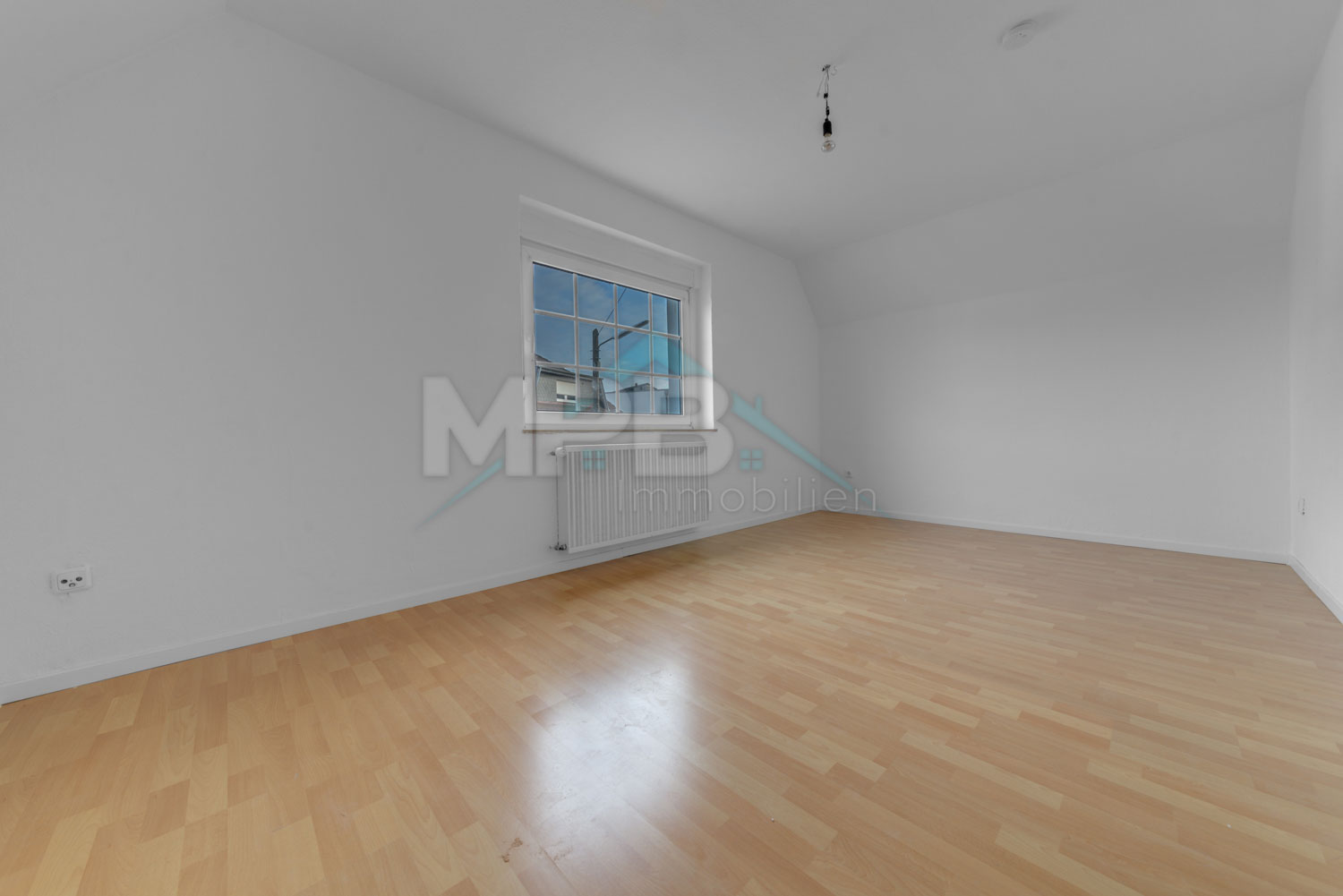 Helle Dachgeschosswohnung – Ansicht 13
