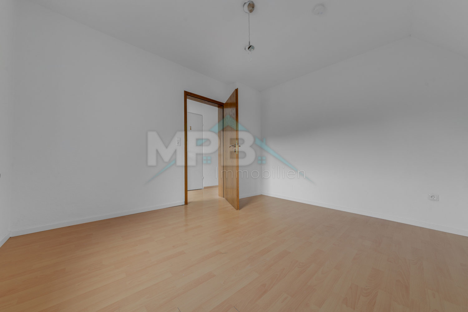 Helle Dachgeschosswohnung – Ansicht 15