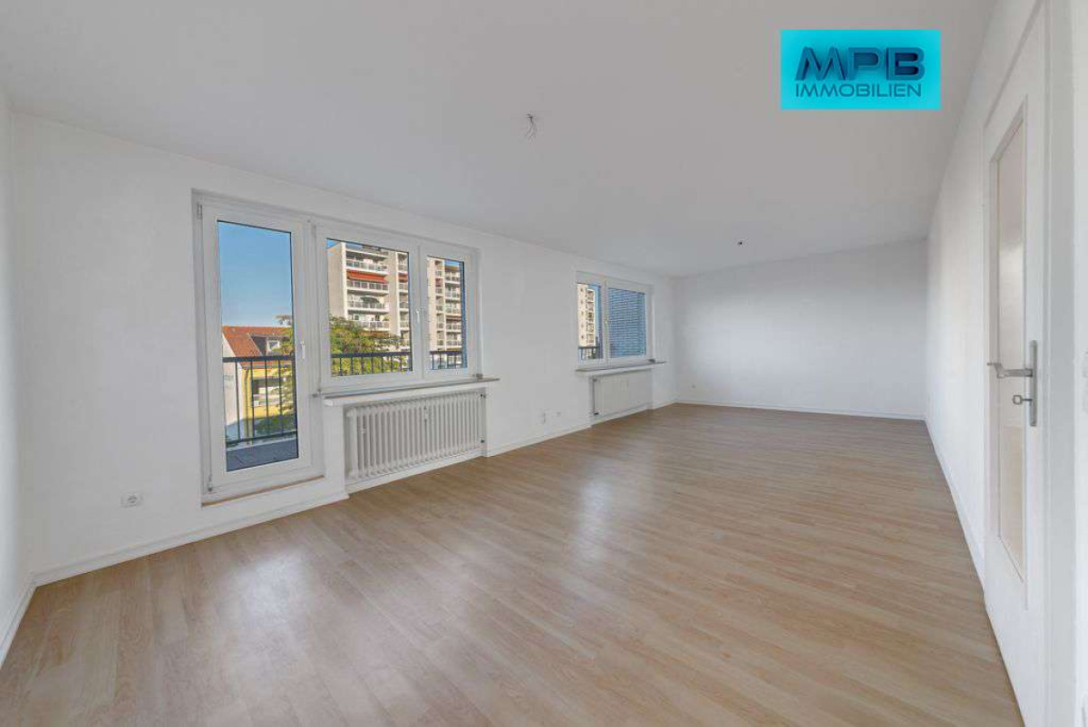 Wohnung mit Balkon und Weitblick in Köln-Rodenkirchen